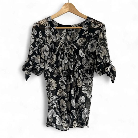 Bob Mackie Tops - Fabulous Bob Mackie Black and White Art Deco Blouse